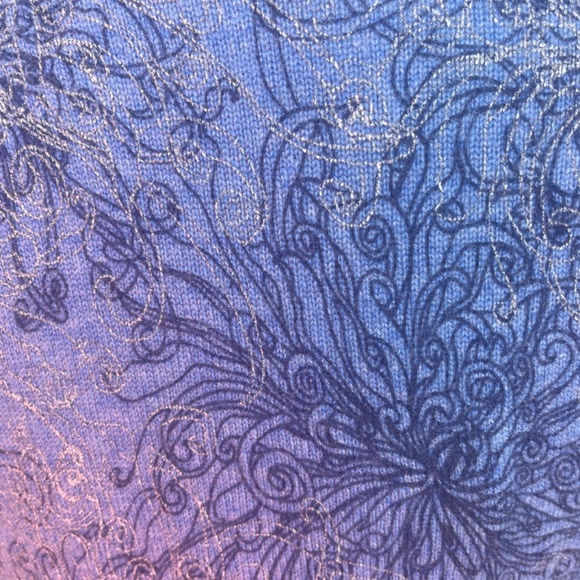 Nieman Marcus 100% Cashmere Collection Blue Floral Sweater Size Small - Picture 9 of 12